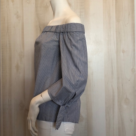 Topshop | Off the Shoulder Top | 2 - Picture 4 of 5